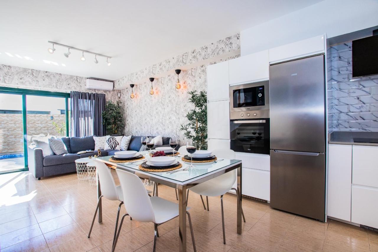 Casa Evelyn Piscina Climatizada Villa Playa Blanca  Kültér fotó